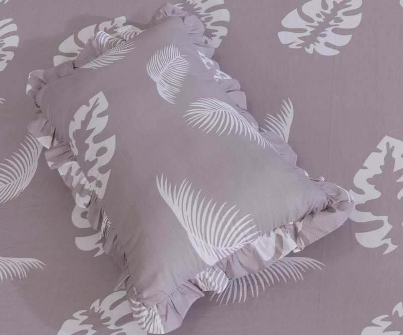 3 PCs Printed Bed skirt with Pillow cover 14