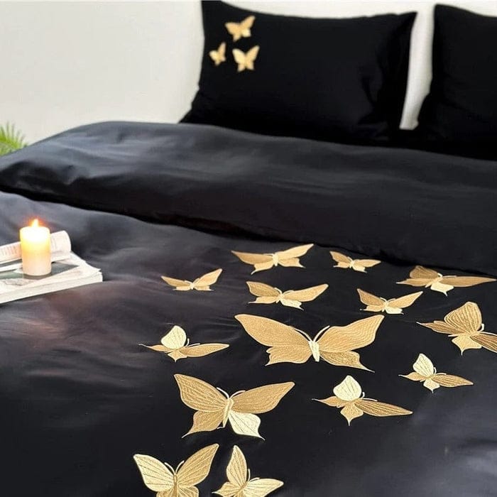 4 PCS LUXURY EMBROIDERED DUVET SET - 1266