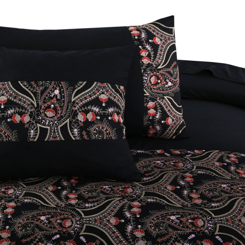 6 Pcs Luxury Embroidered Duvet Set - 1257